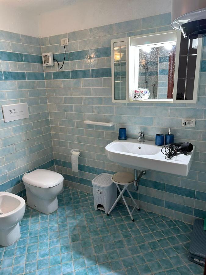 Lightblue-Celeste Central Apartment In Porto Rotondo Exterior photo